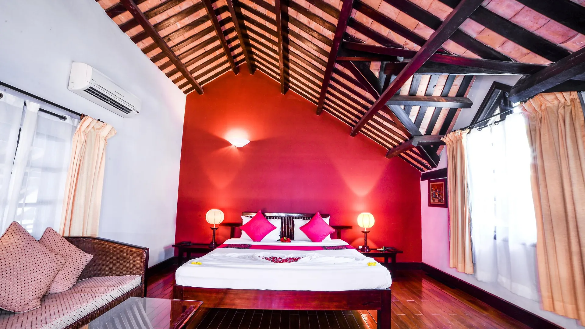 Le Belhamy Beach Resort & Spa, Hoi An An Bàn