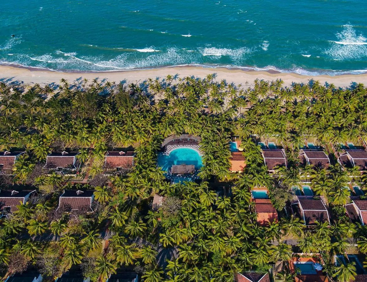 Le Belhamy Beach Resort & Spa, Hoi An An Bàn