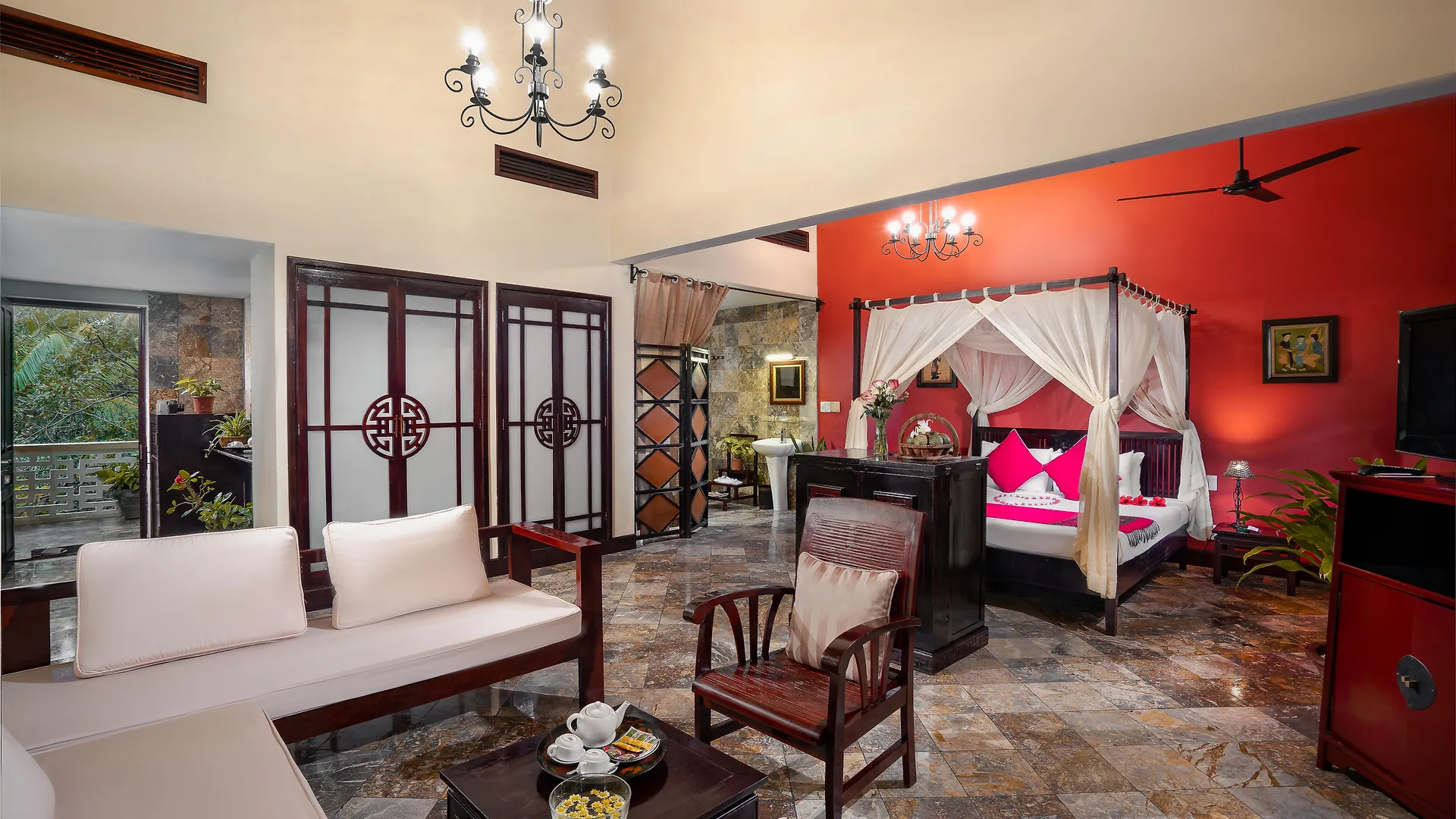 Le Belhamy Beach Resort & Spa, Hoi An An Bàn