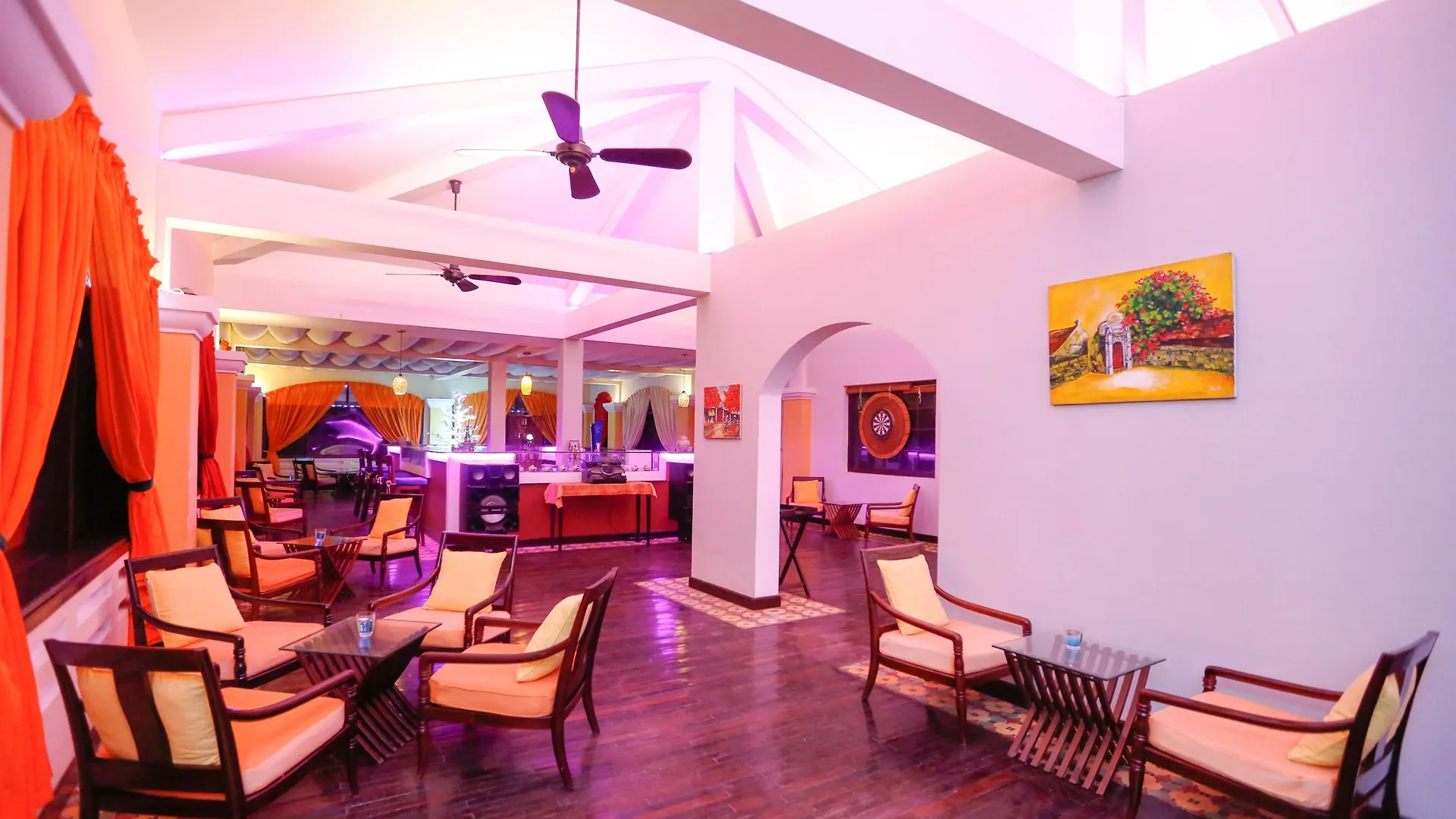 Le Belhamy Beach Resort & Spa, Hoi An An Bàn