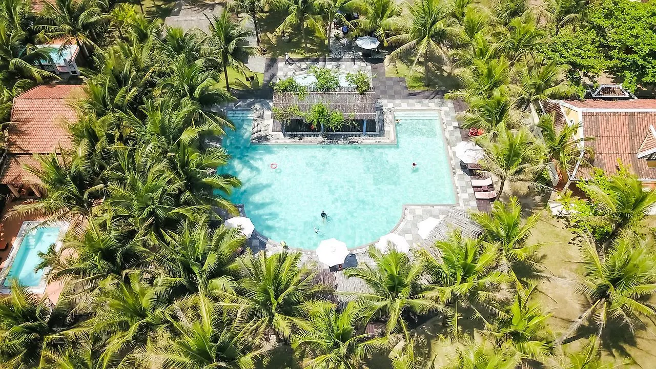 Le Belhamy Beach Resort & Spa, Hoi An An Bàn