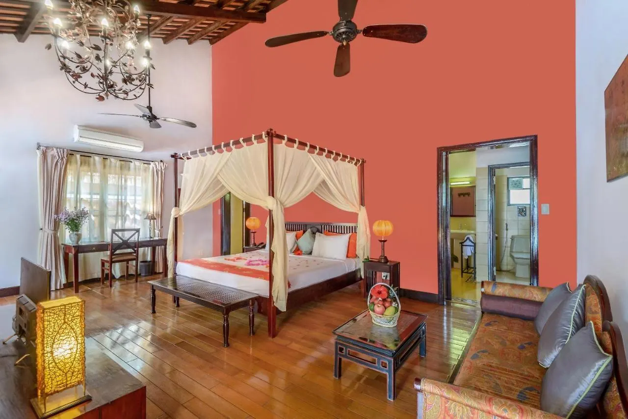 Le Belhamy Beach Resort & Spa, Hoi An An Bàn
